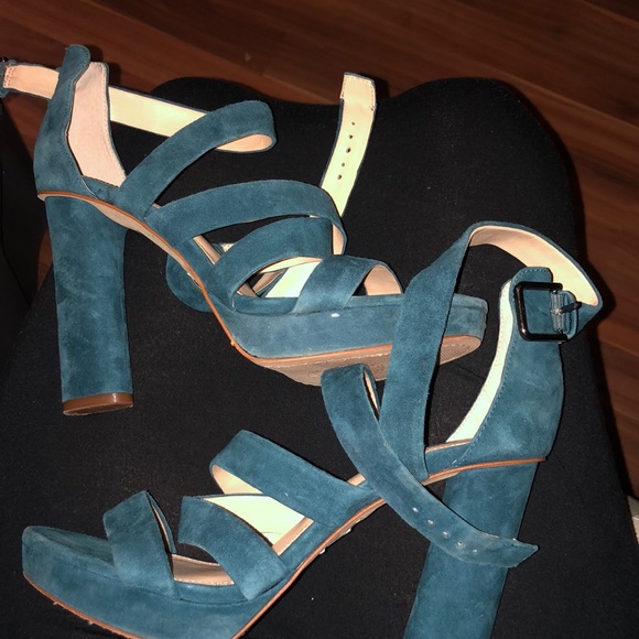 Gorgeous heels - Picture 4 of 7